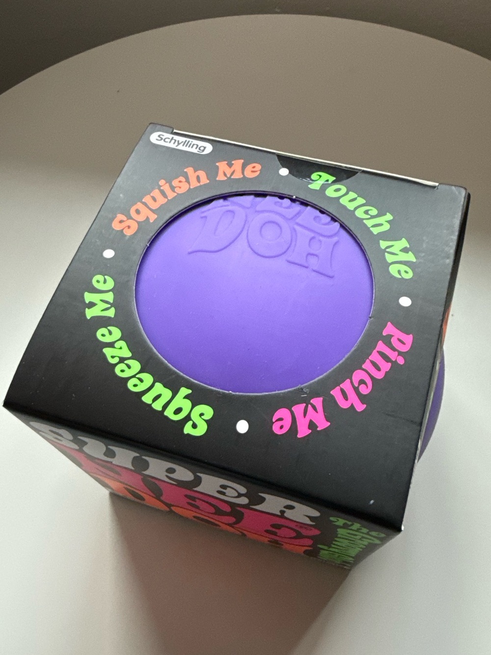 Super NeeDoh Groovy Glob Purple - Picture 2 of 7